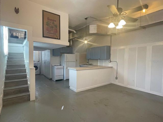 2305 W TEXAS AVENUE 7, Tampa, FL 33629