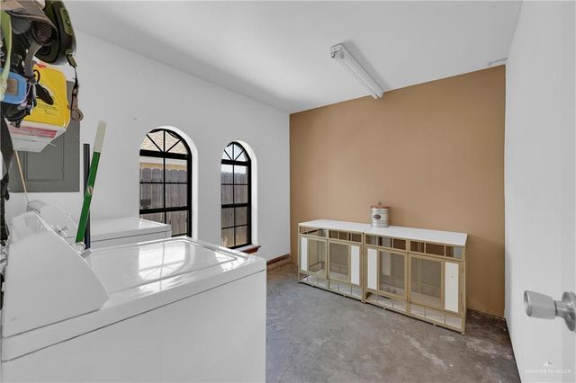 2716 Charlotte Drive, Pharr, TX 78577