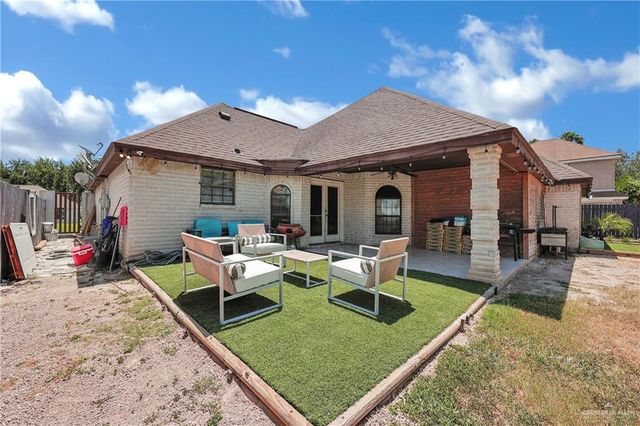 2716 Charlotte Drive, Pharr, TX 78577