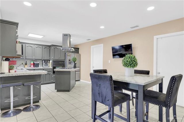 2716 Charlotte Drive, Pharr, TX 78577