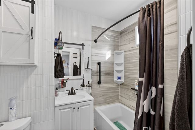 273 Montgomery Avenue, Providence, RI 02905