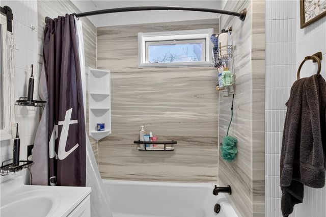 273 Montgomery Avenue, Providence, RI 02905