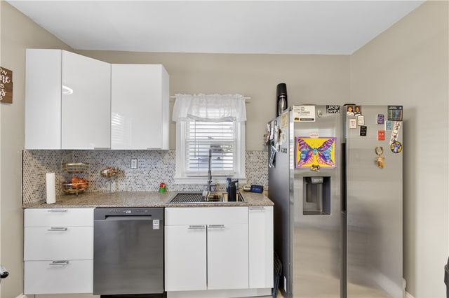 273 Montgomery Avenue, Providence, RI 02905