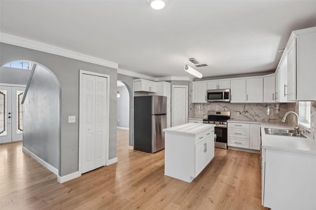 5410 TREIG LANE, Wesley Chapel, FL 33545