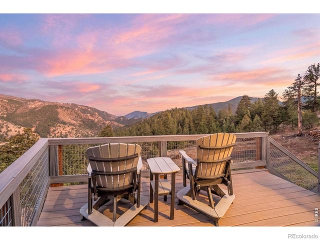 500 Bulwark Ridge Drive, Glen Haven, CO 80532