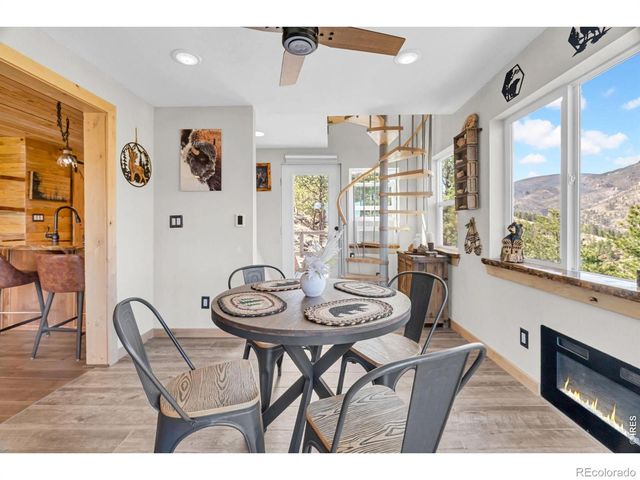 500 Bulwark Ridge Drive, Glen Haven, CO 80532