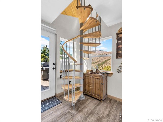 500 Bulwark Ridge Drive, Glen Haven, CO 80532