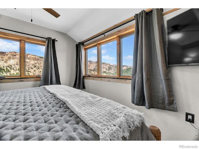 500 Bulwark Ridge Drive, Glen Haven, CO 80532