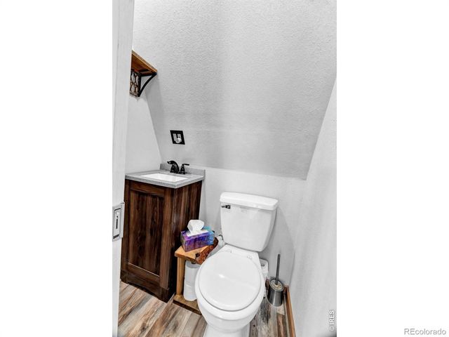 500 Bulwark Ridge Drive, Glen Haven, CO 80532
