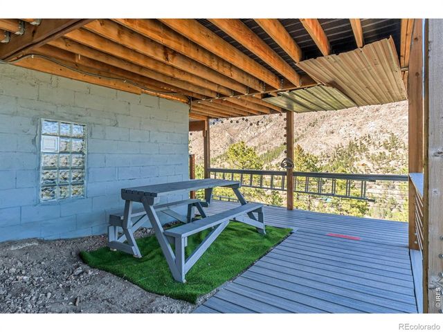 500 Bulwark Ridge Drive, Glen Haven, CO 80532