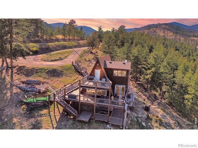 500 Bulwark Ridge Drive, Glen Haven, CO 80532