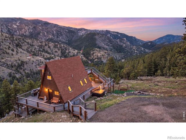 500 Bulwark Ridge Drive, Glen Haven, CO 80532