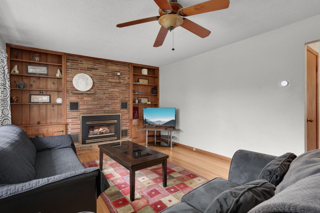 8300 Blaisdell Avenue S, Bloomington, MN 55420 — photo 3