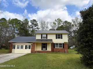 110 White Pine Drive, Plymouth, NC 27962