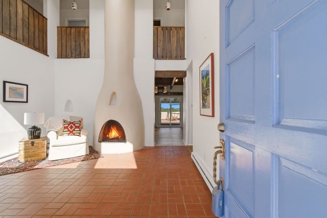 20 Avenida del Monte Alto, Santa Fe, NM 87508