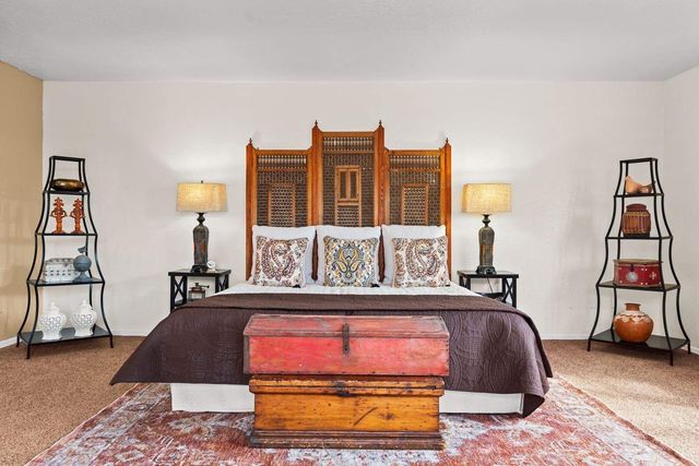 20 Avenida del Monte Alto, Santa Fe, NM 87508