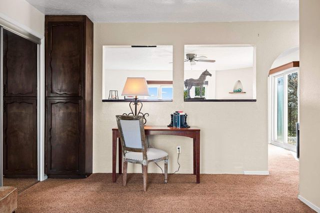 20 Avenida del Monte Alto, Santa Fe, NM 87508