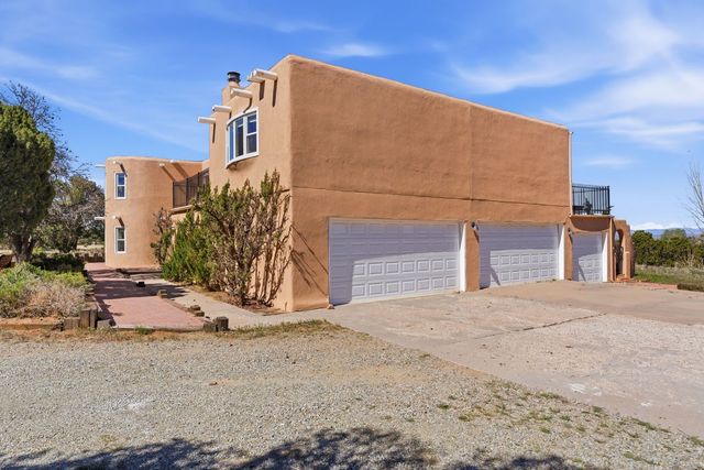 20 Avenida del Monte Alto, Santa Fe, NM 87508