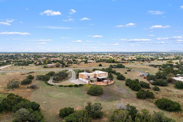 20 Avenida del Monte Alto, Santa Fe, NM 87508