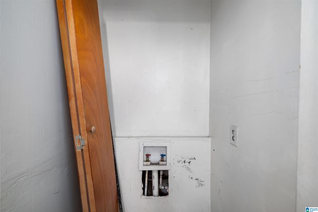 1924 PRINCETON COURT SW, Birmingham, AL 35211