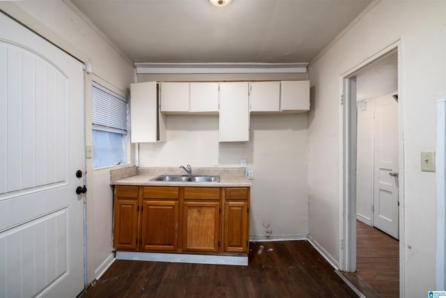 1924 PRINCETON COURT SW, Birmingham, AL 35211