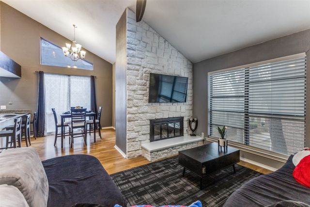 5750 Phoenix Drive 46D, Dallas, TX 75231