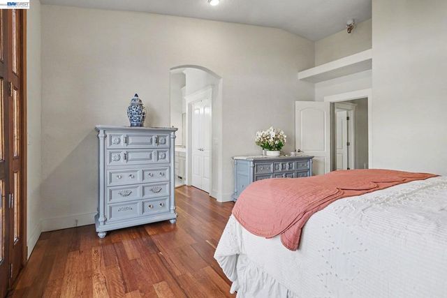 19554 19554 Alana Rd, Castro Valley, CA 94546