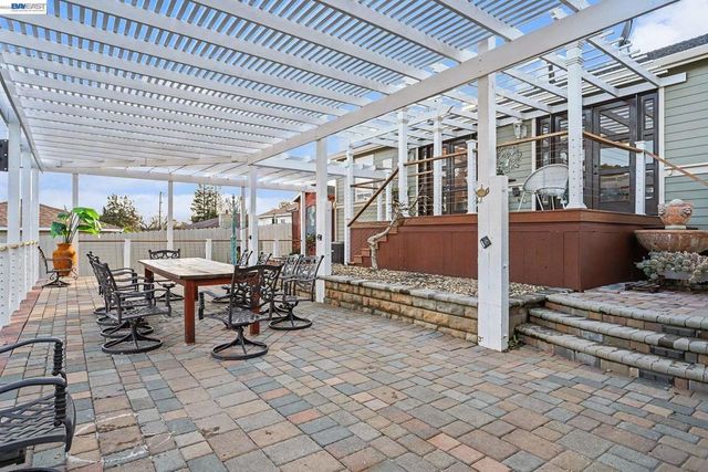 19554 19554 Alana Rd, Castro Valley, CA 94546