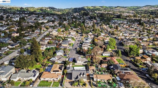 19554 19554 Alana Rd, Castro Valley, CA 94546