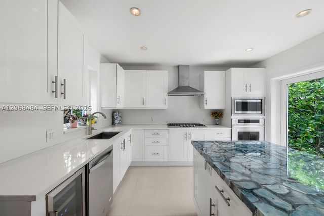 109 1st Dilido Ter, Miami Beach, FL 33139