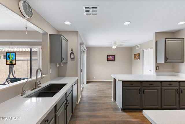 17103 E GRANDE Boulevard 15, Fountain Hills, AZ 85268