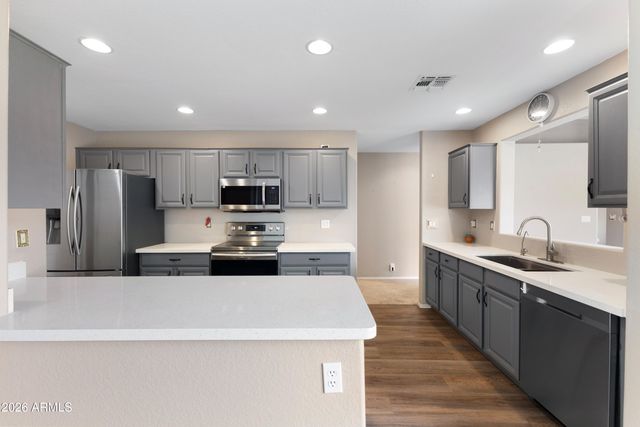 17103 E GRANDE Boulevard 15, Fountain Hills, AZ 85268