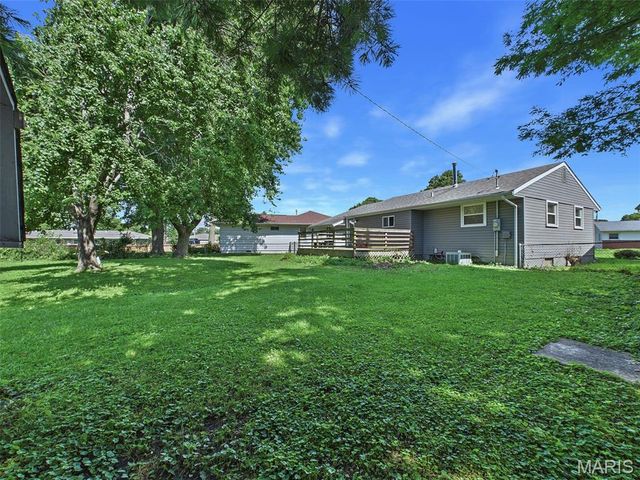 2729 Sunset Drive, Granite City, IL 62040