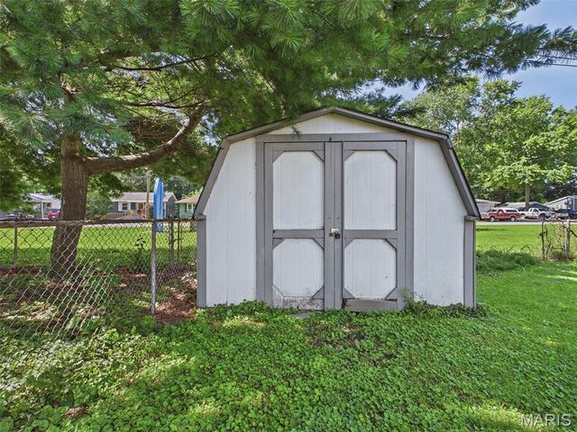 2729 Sunset Drive, Granite City, IL 62040