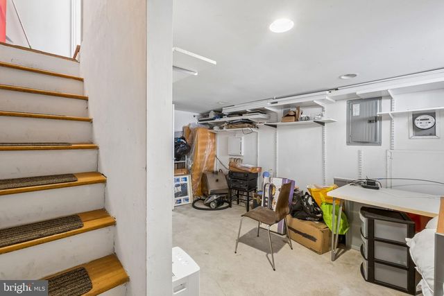 930 LEAGUE ST, Philadelphia, PA 19147