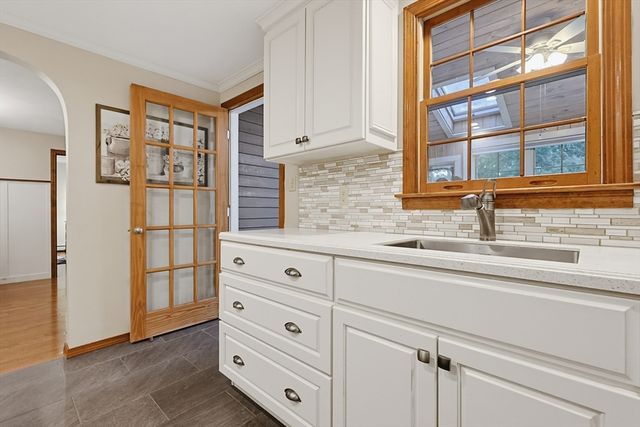 245 Albee Road, Uxbridge, MA 01569