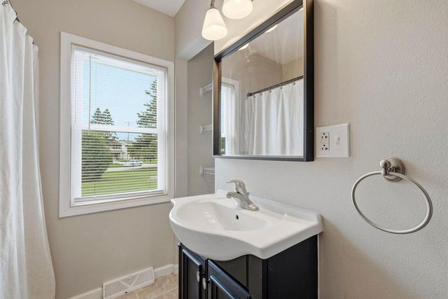 5953 S Phillips STREET, Milwaukee, WI 53221