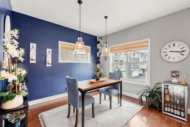 38 Stonehaven Dr, Weymouth, MA 02190