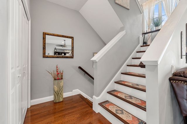 38 Stonehaven Dr, Weymouth, MA 02190