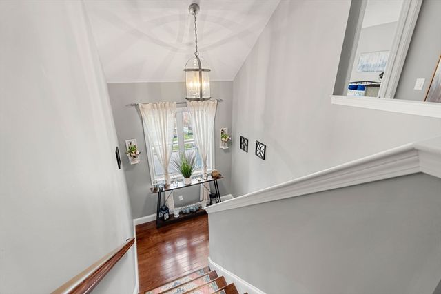 38 Stonehaven Dr, Weymouth, MA 02190