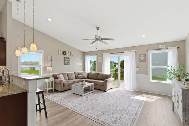 59103 Silvergrass Drive, Mattawan, MI 49071