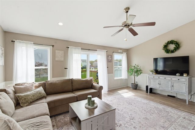 59103 Silvergrass Drive, Mattawan, MI 49071