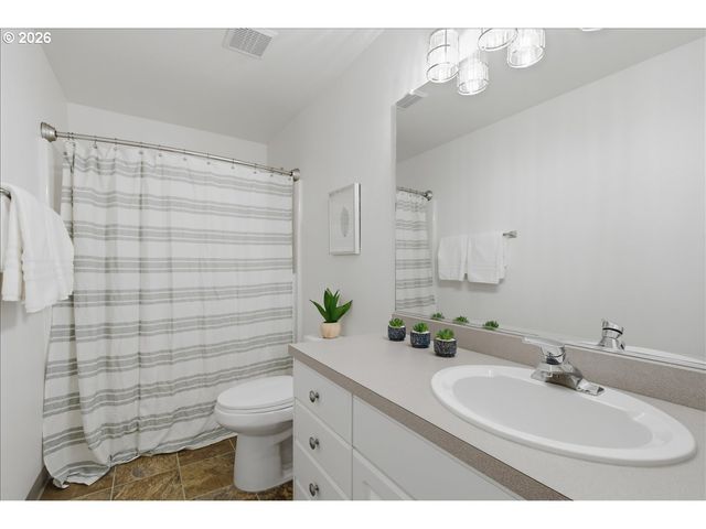 1806 Ne 154TH St, Vancouver, WA 98686