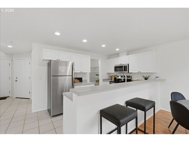 1806 Ne 154TH St, Vancouver, WA 98686