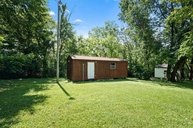 203 Freeman Dr, Lewisburg, TN 37091