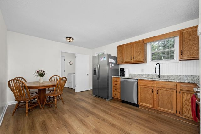 203 Freeman Dr, Lewisburg, TN 37091