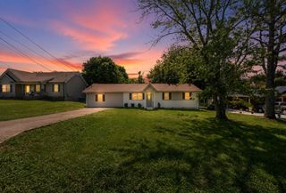 203 Freeman Dr, Lewisburg, TN 37091