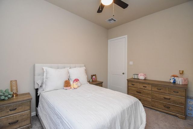 1914 Waters Branch Drive, Missouri City, TX 77459