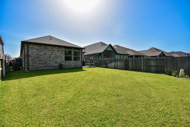 1914 Waters Branch Drive, Missouri City, TX 77459