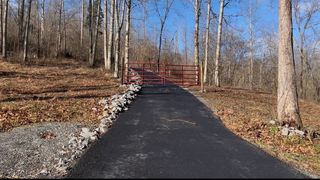 426 Rock House Hollow Road, Westmoreland, TN 37186